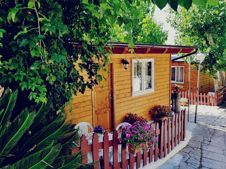 Camping Onda Azzurra Hotel Ortona Bagian luar foto